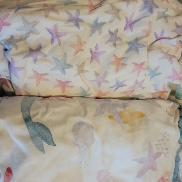 Unique Carousel Designs Mermaid Crib bedding with Comforter - Picture 5 of 10